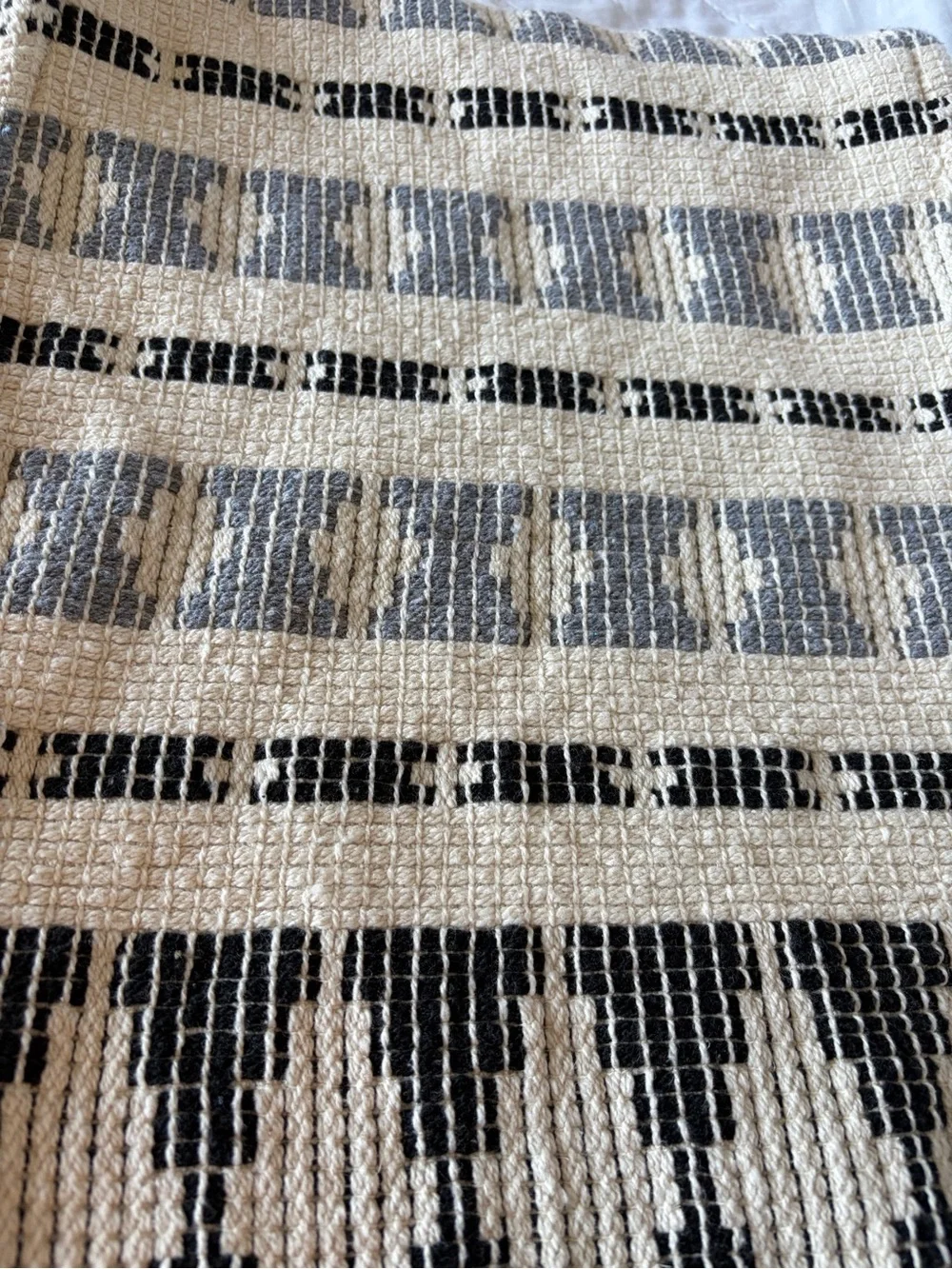 Colby Southwest Woven Navy and Cream Fringe 8 Ft Table Runner